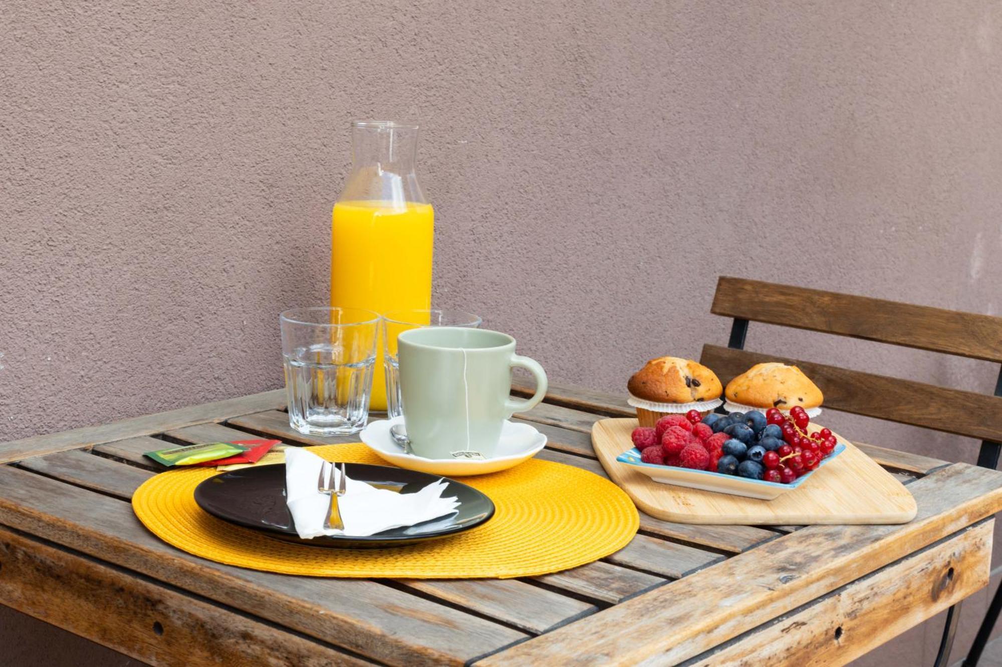 Terrace Milan Con Parcheggio Incluso Appartement Buitenkant foto